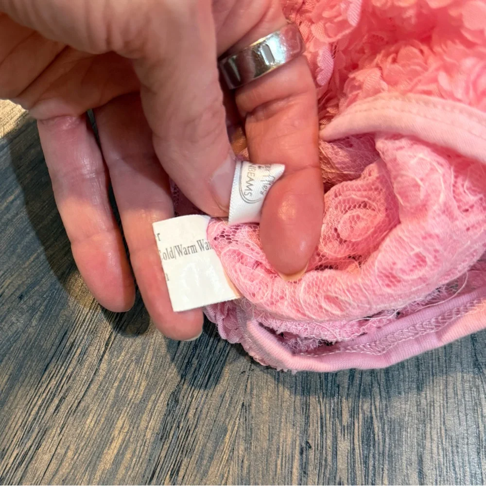 Pink Rosette Lace Top‎ – Infant Size